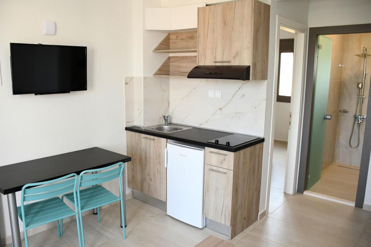 Theano Luxury Suites Nikiti Экстерьер фото